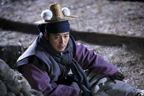  ����, �Ƴ� ��ä�� ���� �տ��� ��� 